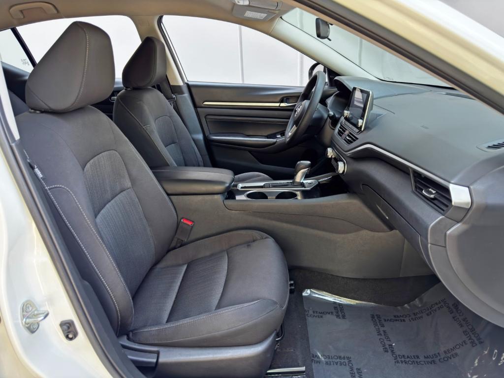 used 2021 Nissan Altima car, priced at $14,000
