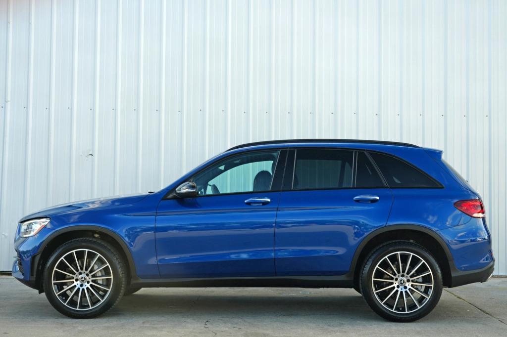 used 2022 Mercedes-Benz GLC 300 car, priced at $25,500