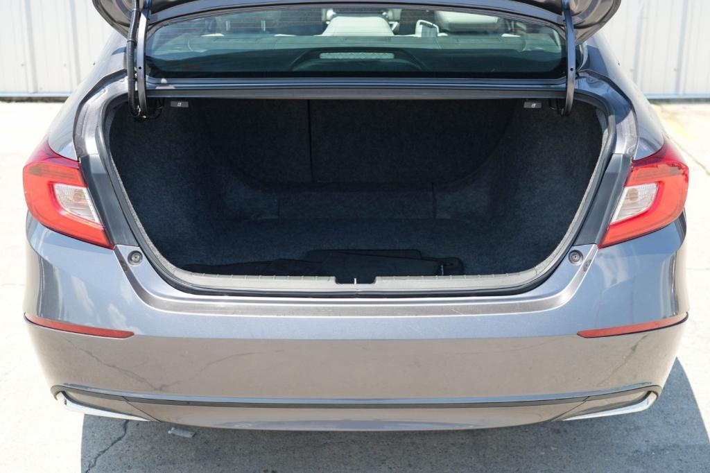 used 2018 Honda Accord Hybrid car