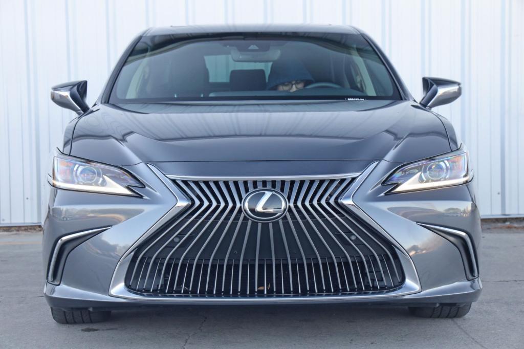 used 2020 Lexus ES 350 car, priced at $27,500