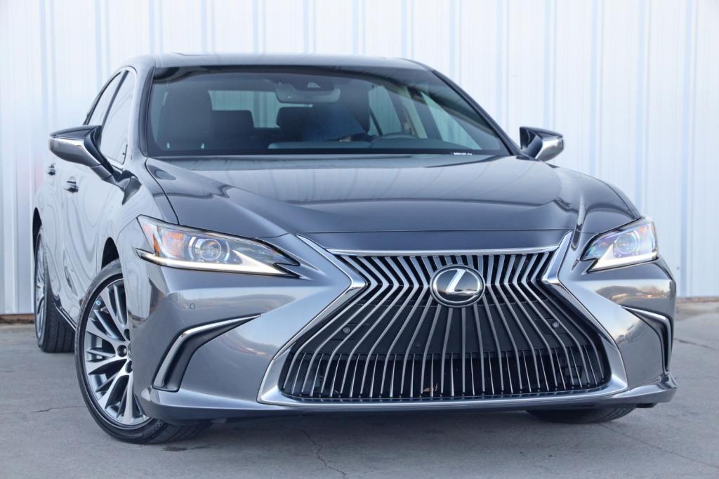 used 2020 Lexus ES 350 car, priced at $27,500