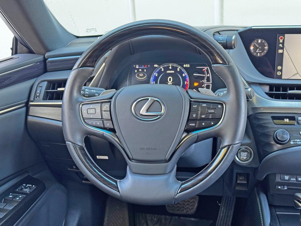 used 2020 Lexus ES 350 car, priced at $27,500