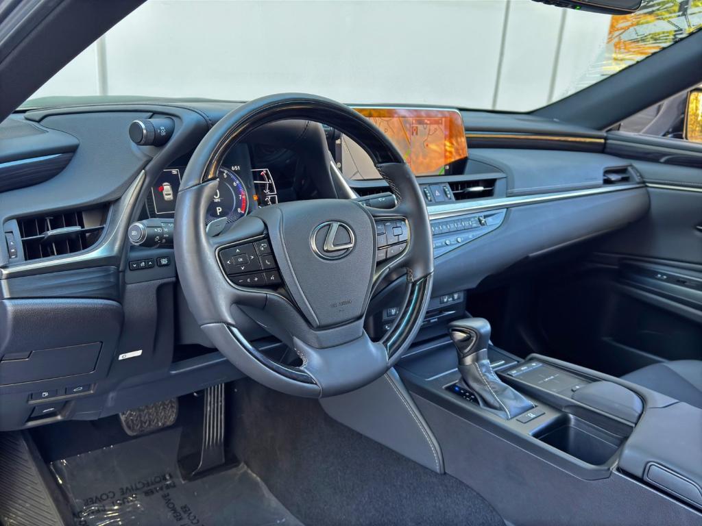 used 2020 Lexus ES 350 car, priced at $27,500