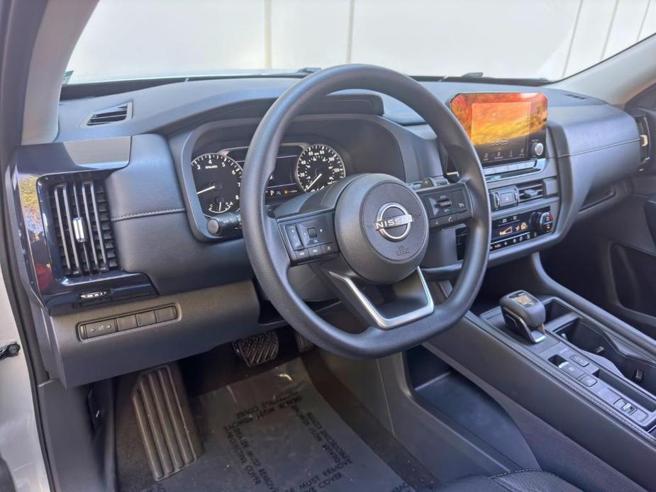 used 2023 Nissan Pathfinder car