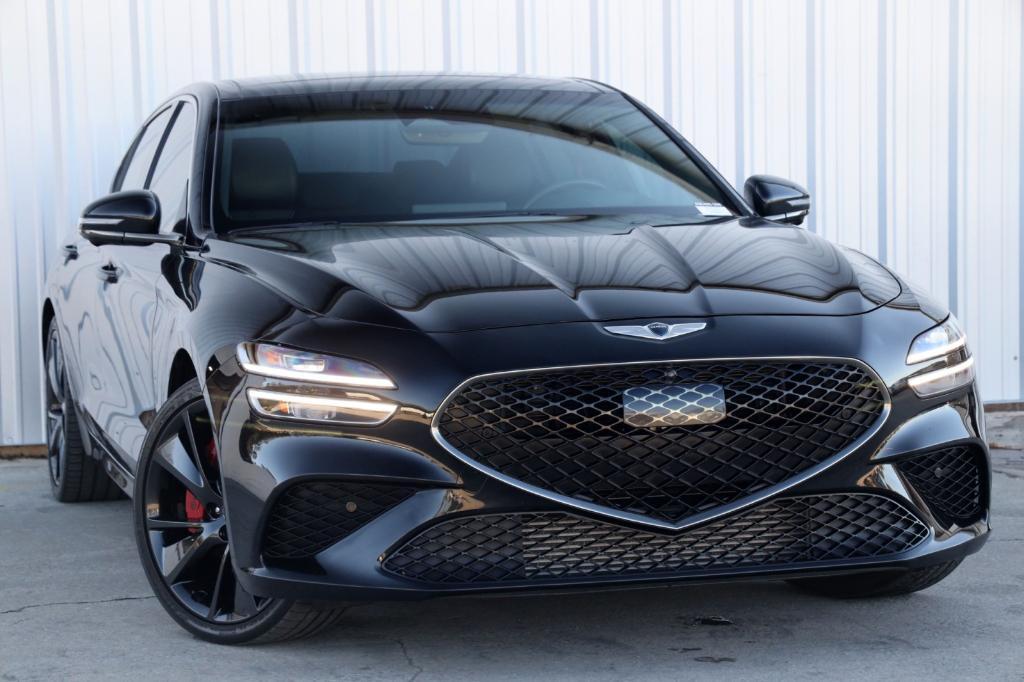 used 2022 Genesis G70 car