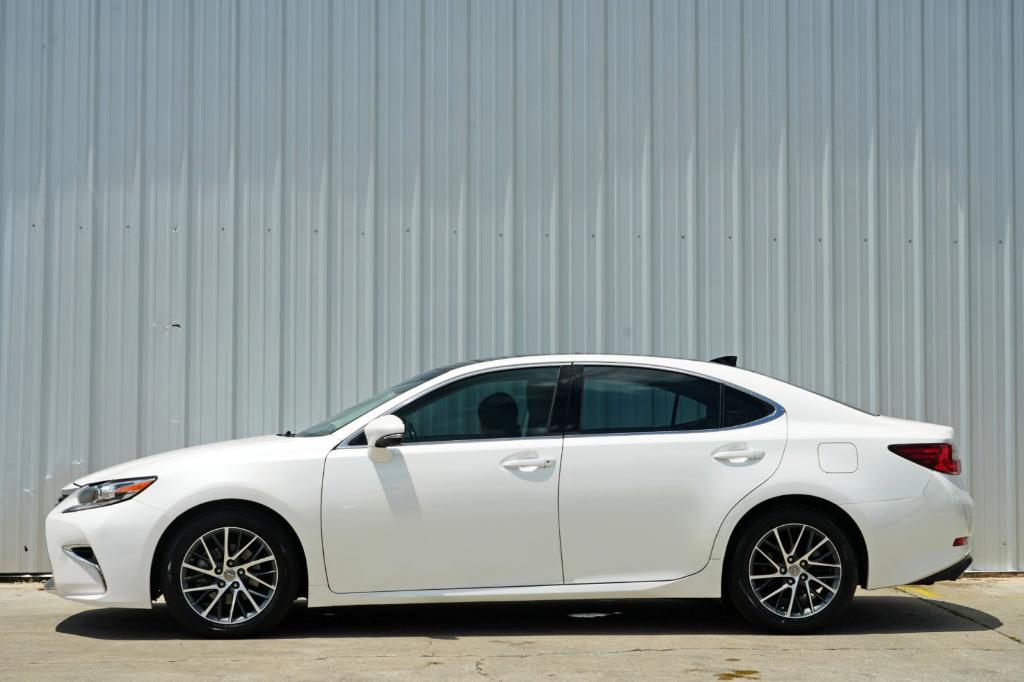 used 2017 Lexus ES 350 car, priced at $12,500