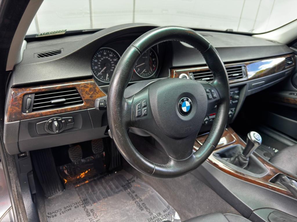 used 2006 BMW 325 car, priced at $6,000