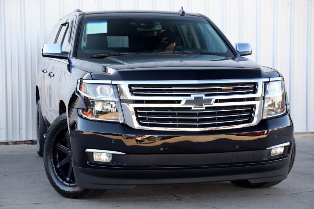 used 2016 Chevrolet Suburban car, priced at $22,000