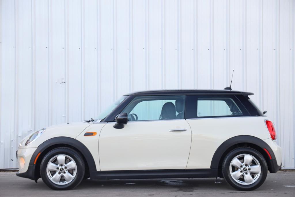 used 2015 MINI Hardtop car, priced at $9,000