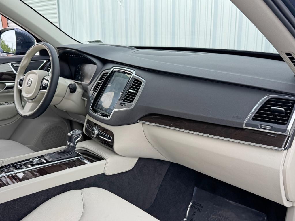 used 2019 Volvo XC90 car, priced at $21,000