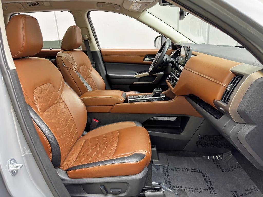 used 2022 Nissan Pathfinder car, priced at $27,000