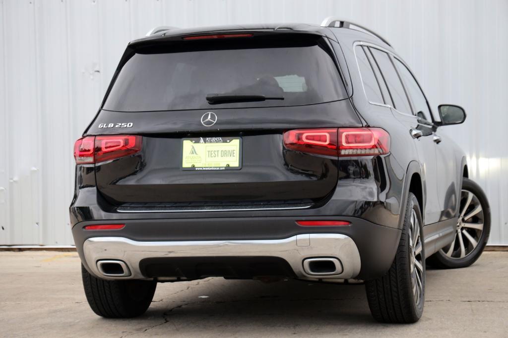 used 2021 Mercedes-Benz GLB 250 car, priced at $22,500