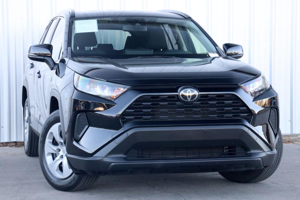 used 2019 Toyota RAV4 car