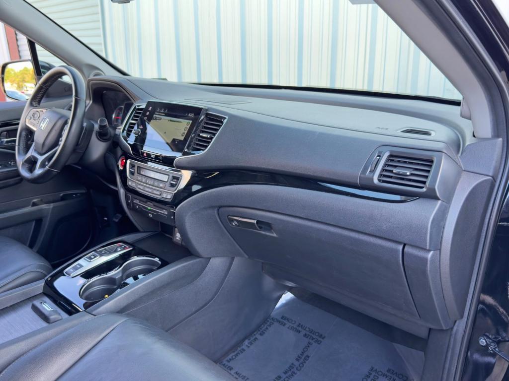 used 2020 Honda Pilot car, priced at $19,000
