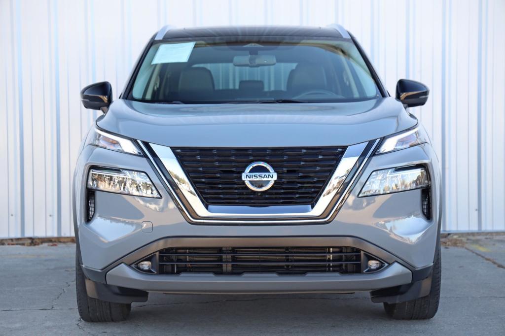 used 2021 Nissan Rogue car, priced at $16,000