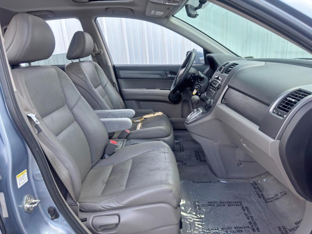 used 2009 Honda CR-V car, priced at $6,000