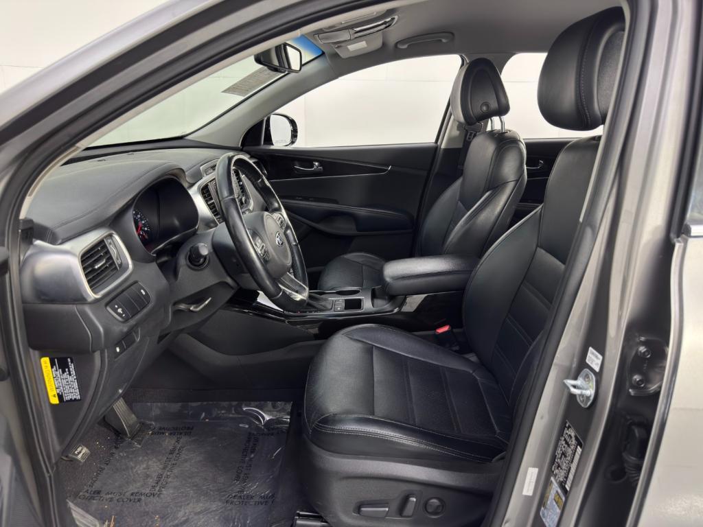 used 2016 Kia Sorento car, priced at $7,000