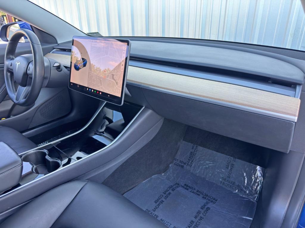 used 2019 Tesla Model 3 car