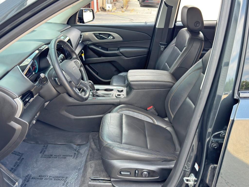 used 2020 Chevrolet Traverse car, priced at $18,500