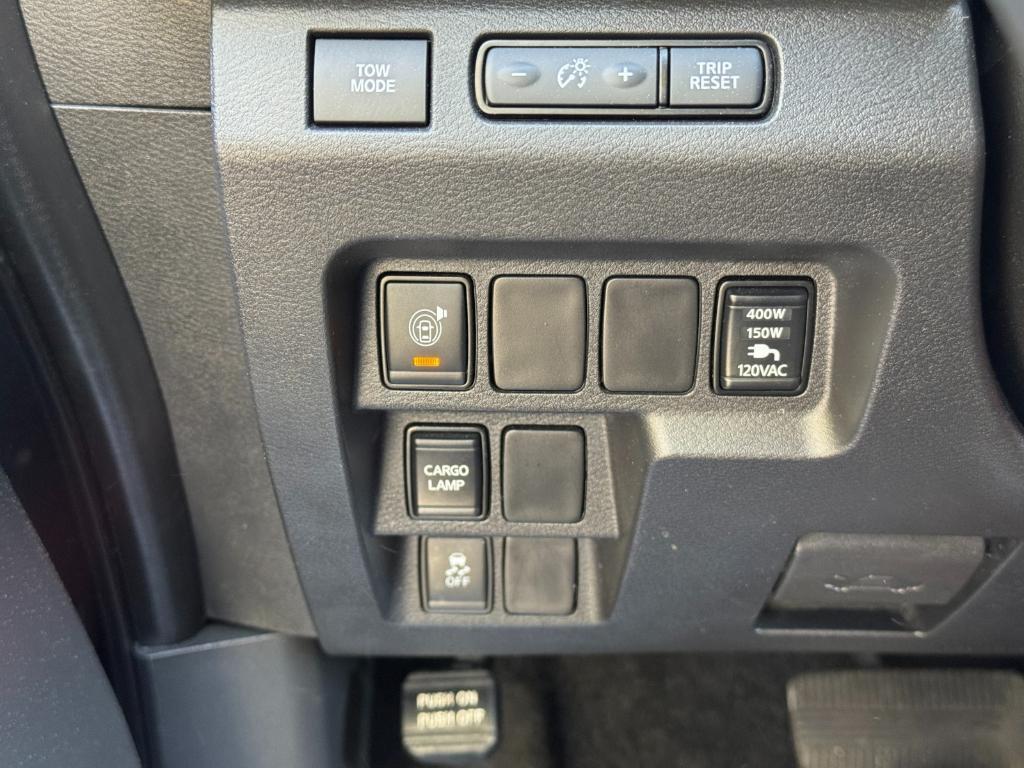 used 2022 Nissan Frontier car, priced at $24,000