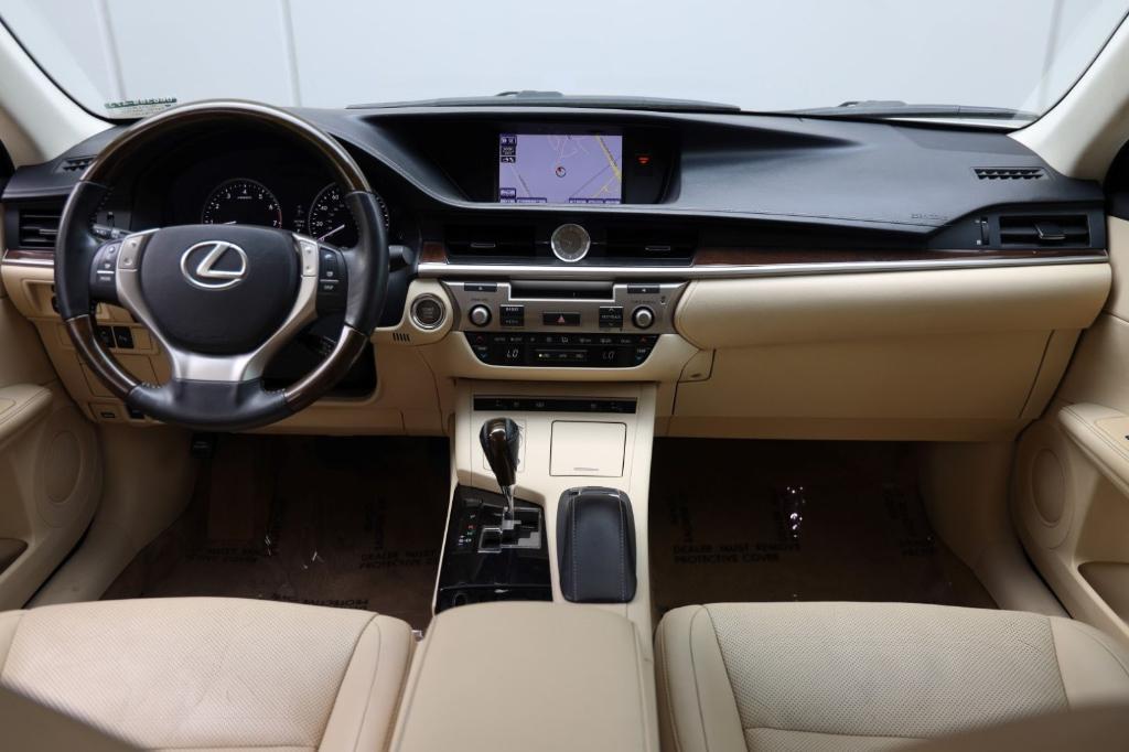used 2013 Lexus ES 350 car, priced at $11,000