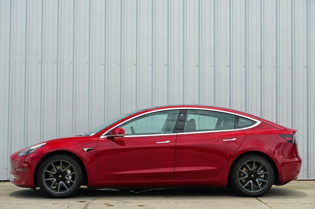 used 2019 Tesla Model 3 car