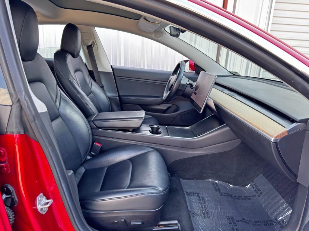 used 2019 Tesla Model 3 car