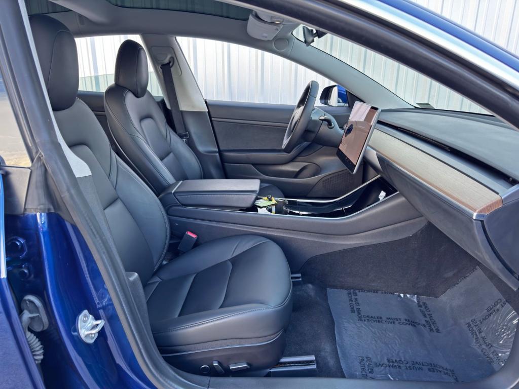 used 2020 Tesla Model 3 car