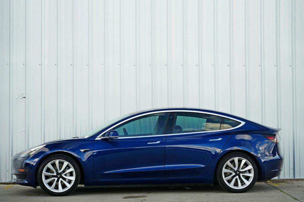 used 2020 Tesla Model 3 car