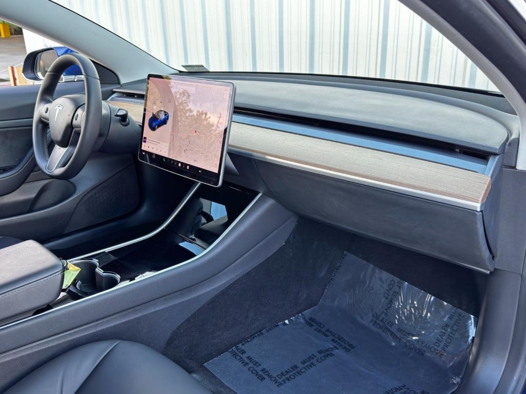 used 2020 Tesla Model 3 car