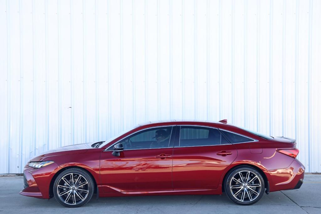 used 2019 Toyota Avalon car, priced at $26,000