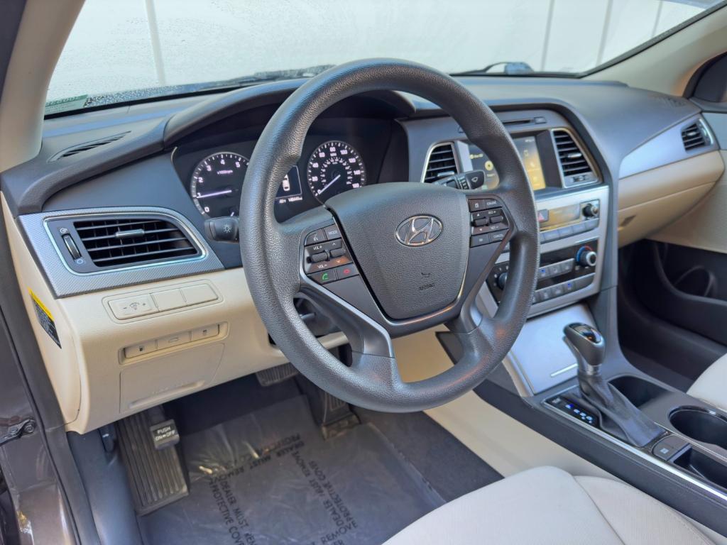 used 2016 Hyundai Sonata car