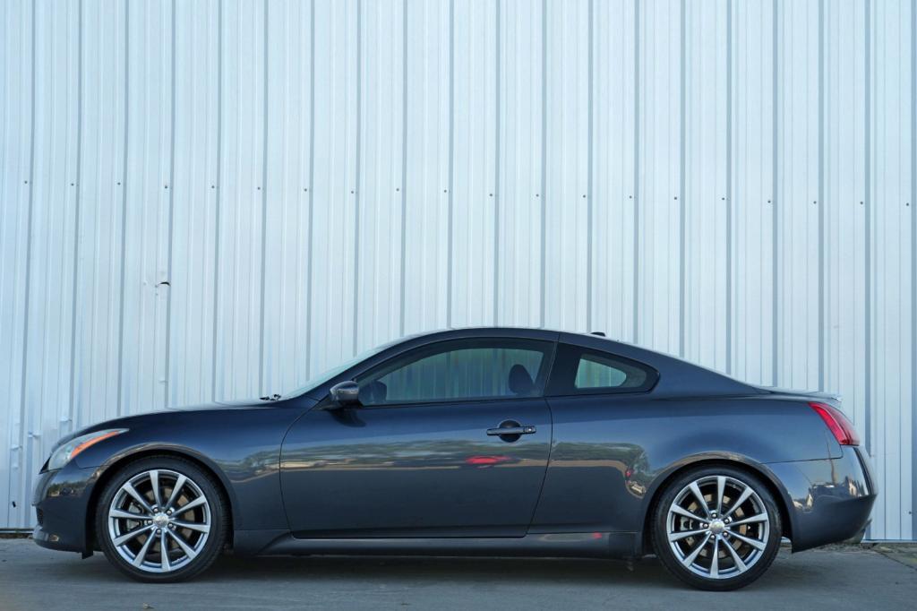 used 2008 INFINITI G37 car, priced at $11,000