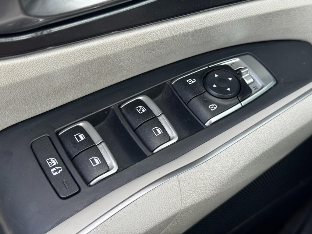 used 2022 Kia Sorento car, priced at $19,000