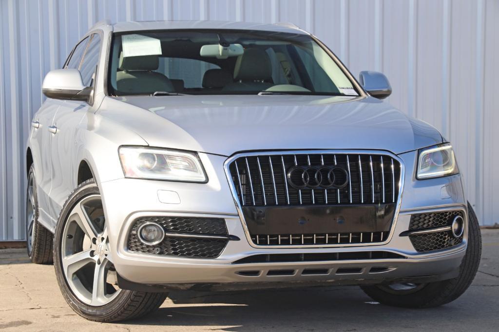 used 2015 Audi Q5 car, priced at $10,000