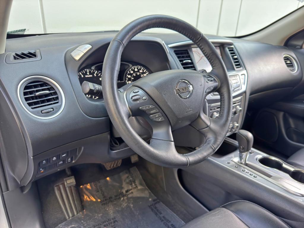 used 2020 Nissan Pathfinder car, priced at $19,000