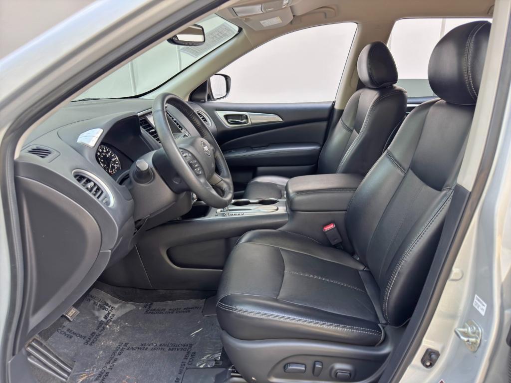 used 2020 Nissan Pathfinder car, priced at $19,000