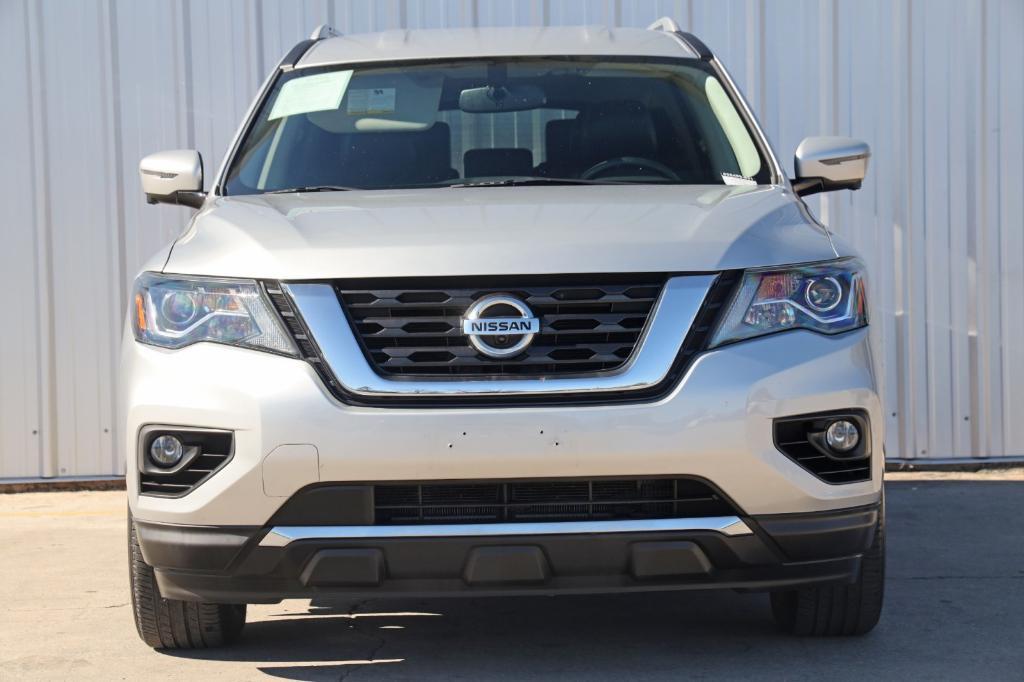 used 2020 Nissan Pathfinder car, priced at $19,000