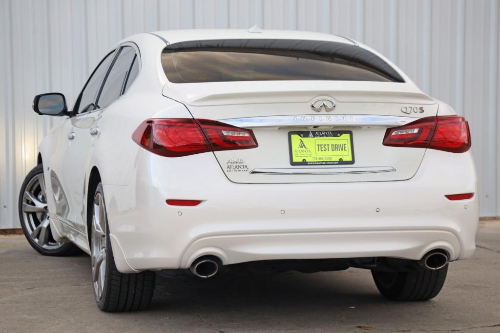 used 2018 INFINITI Q70 car, priced at $16,000