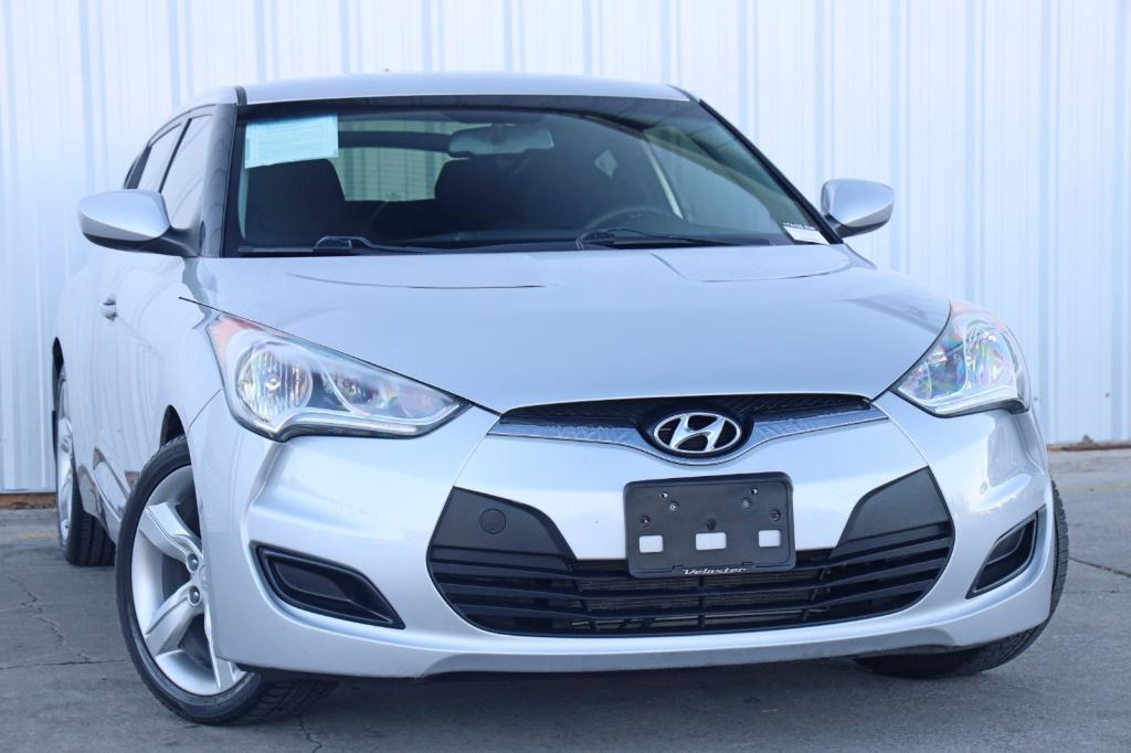 used 2013 Hyundai Veloster car, priced at $6,000