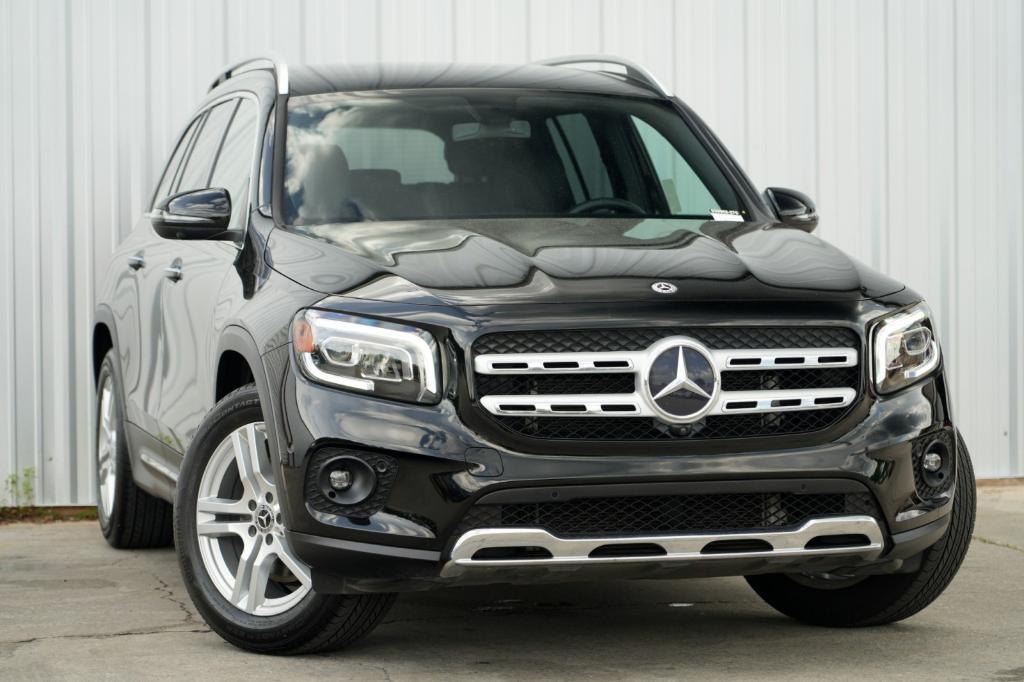 used 2020 Mercedes-Benz GLB 250 car, priced at $20,000