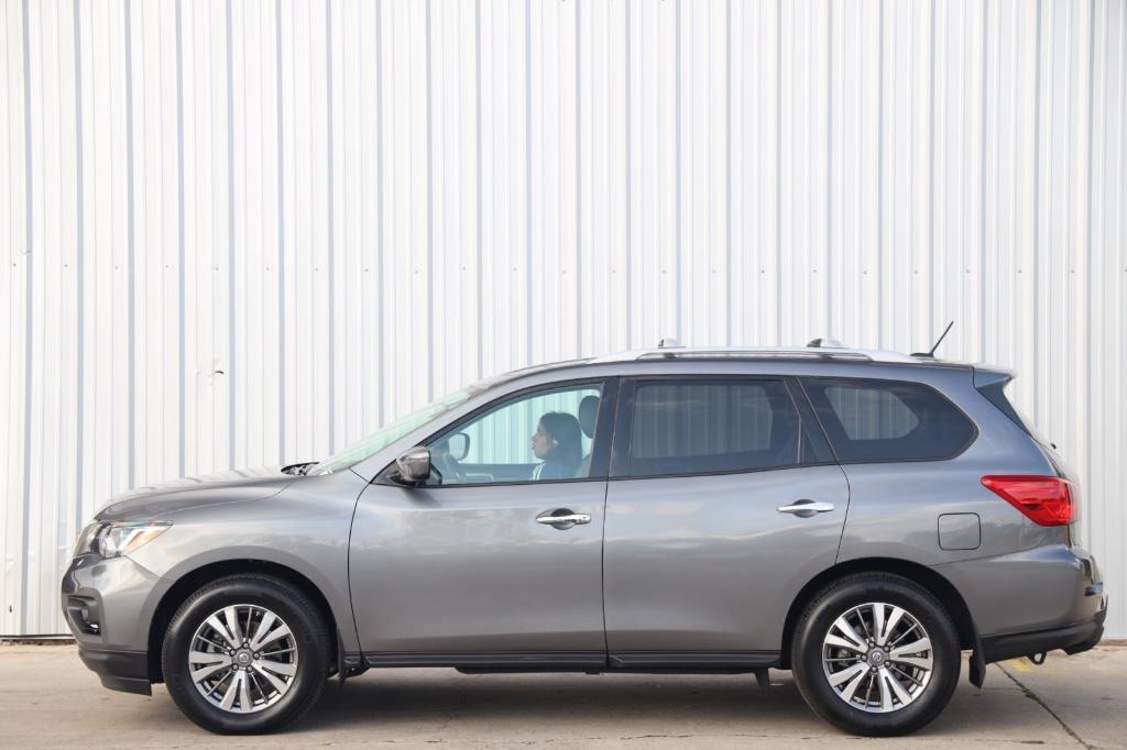 used 2018 Nissan Pathfinder car, priced at $13,500