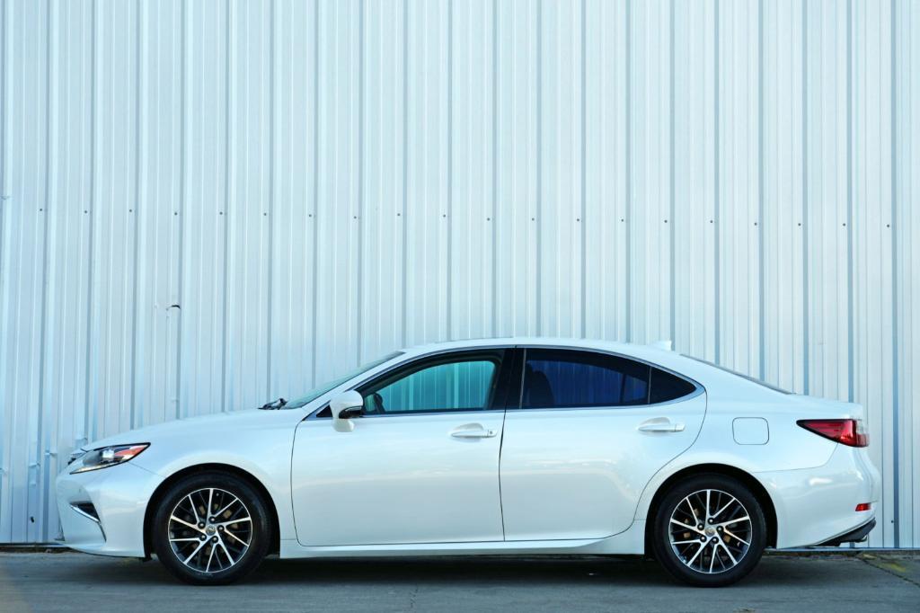 used 2017 Lexus ES 350 car, priced at $17,500