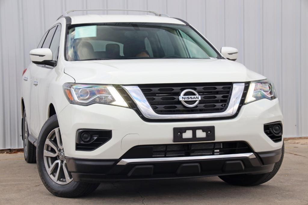 used 2019 Nissan Pathfinder car, priced at $12,750