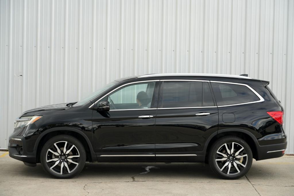 used 2020 Honda Pilot car, priced at $23,000