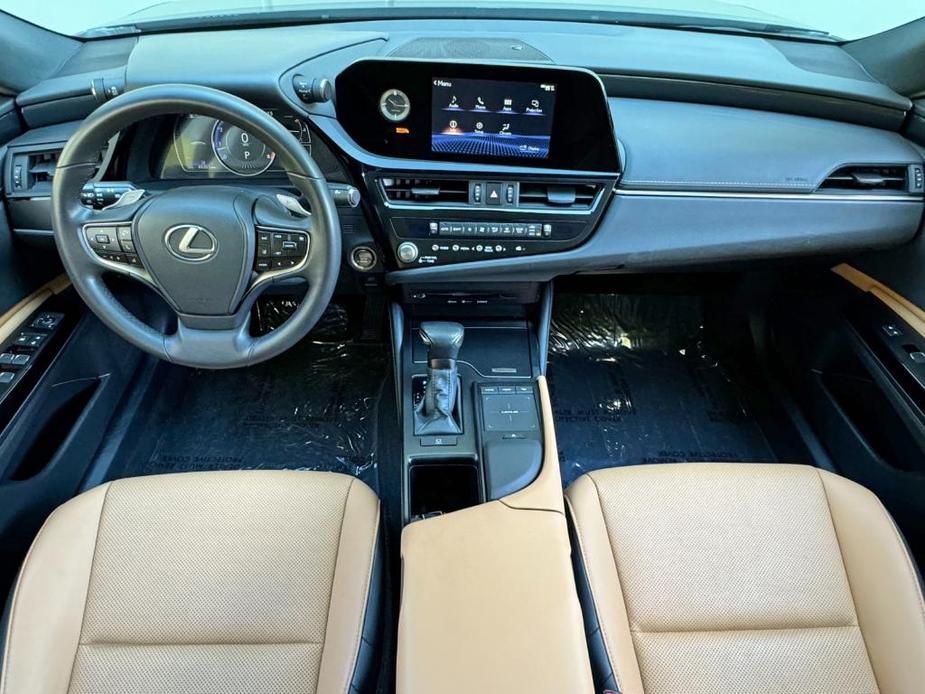 used 2022 Lexus ES 350 car, priced at $26,500