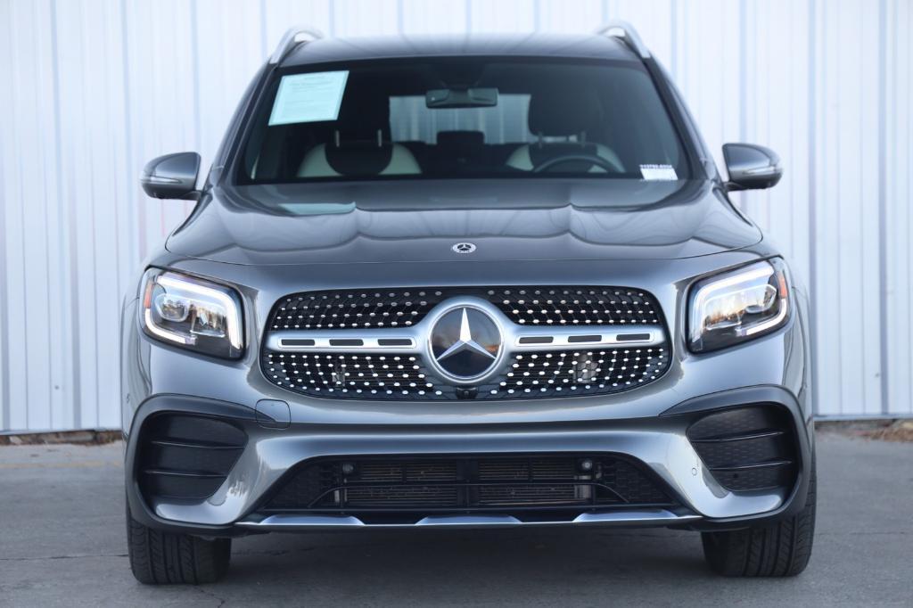 used 2021 Mercedes-Benz GLB 250 car, priced at $26,000