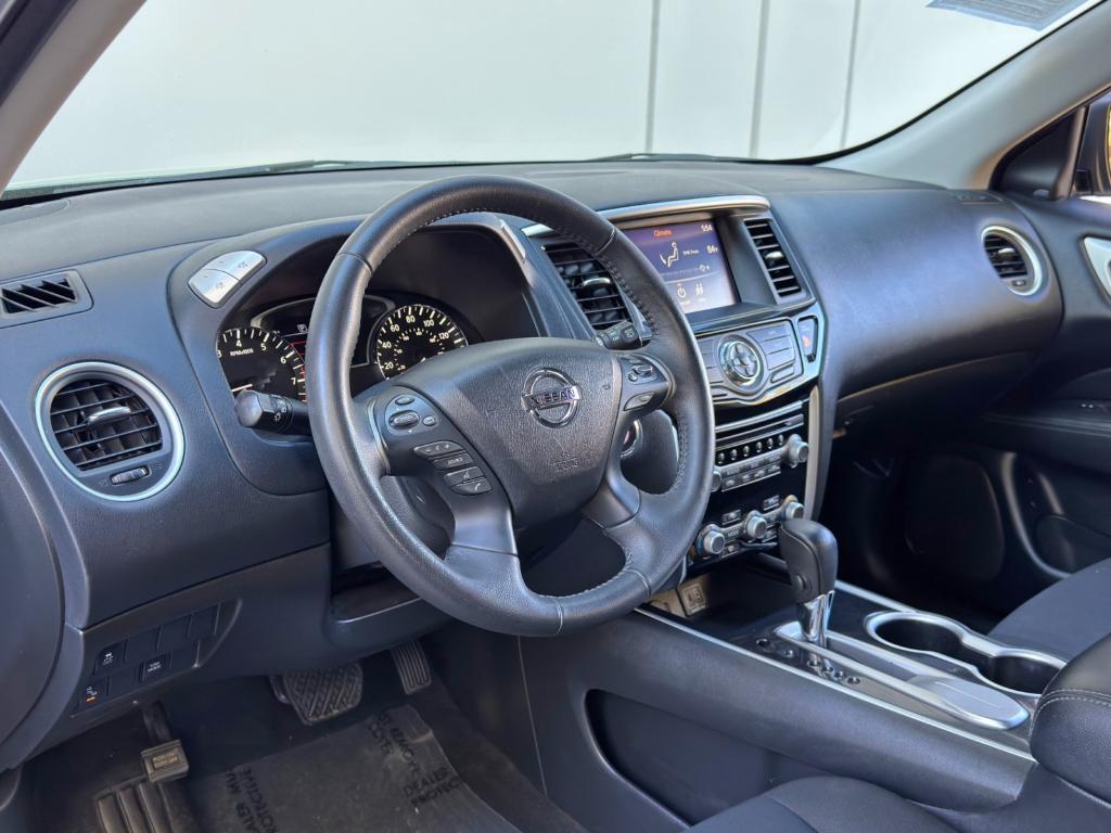 used 2020 Nissan Pathfinder car, priced at $15,500
