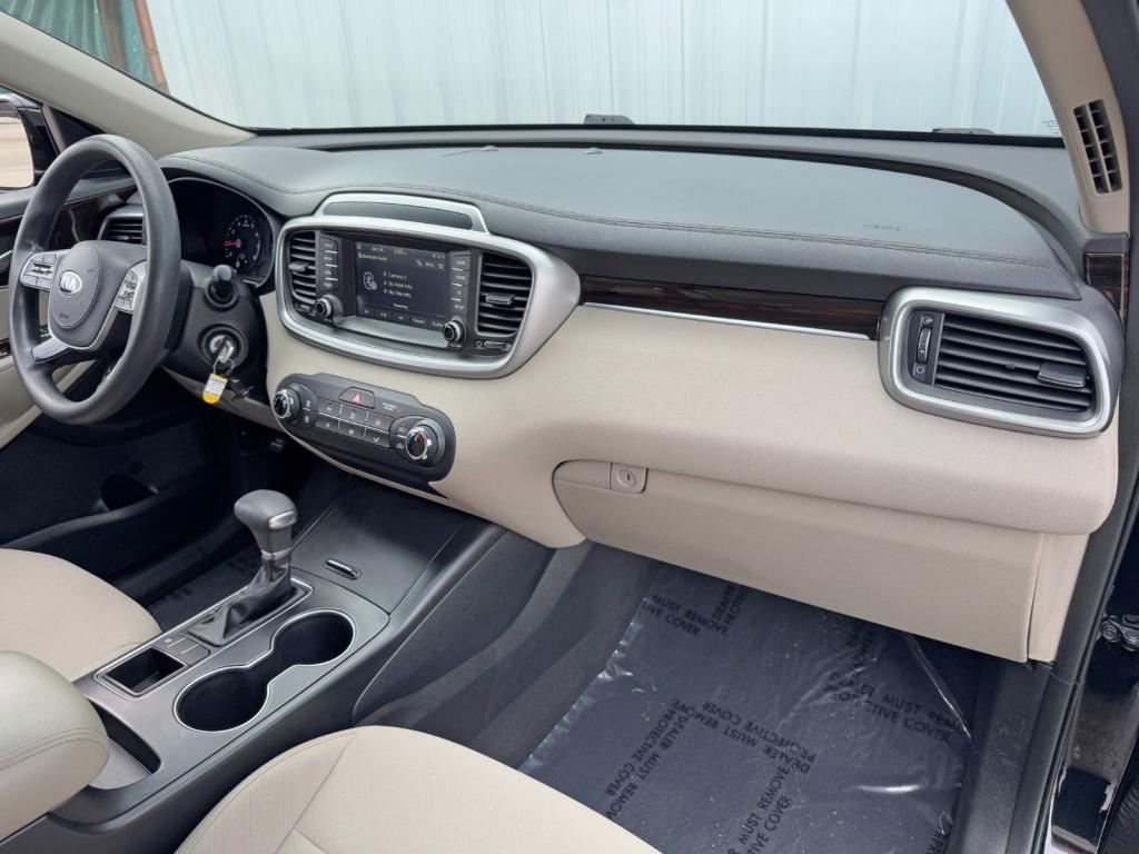 used 2019 Kia Sorento car