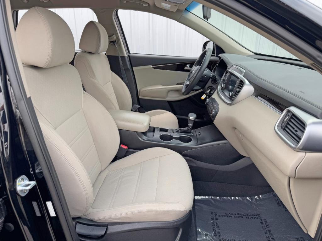 used 2019 Kia Sorento car